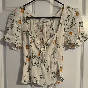 Reformation Lemon Puff Sleeve Top Size 6